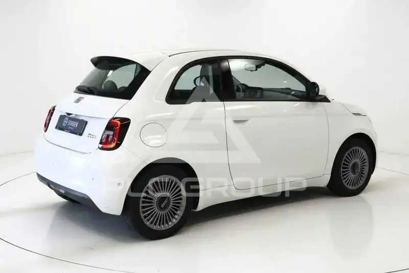 2023 Fiat 500