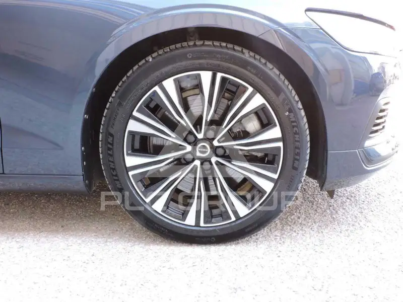2023 Volvo S60