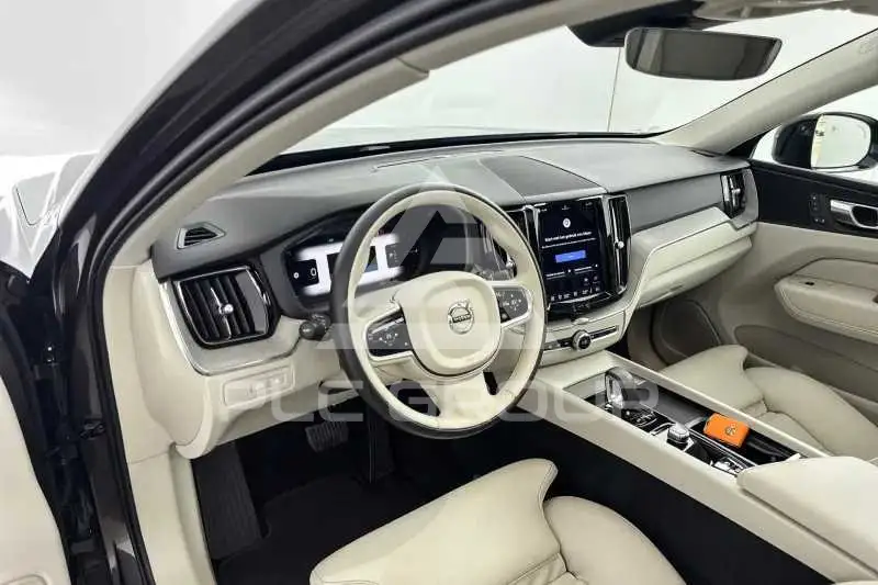 2023 Volvo XC60
