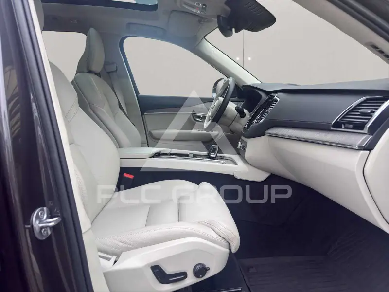 2023 Volvo XC90