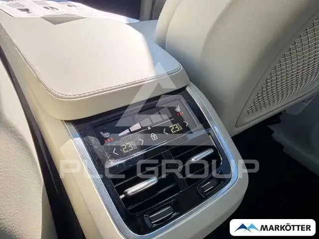 2023 Volvo XC90