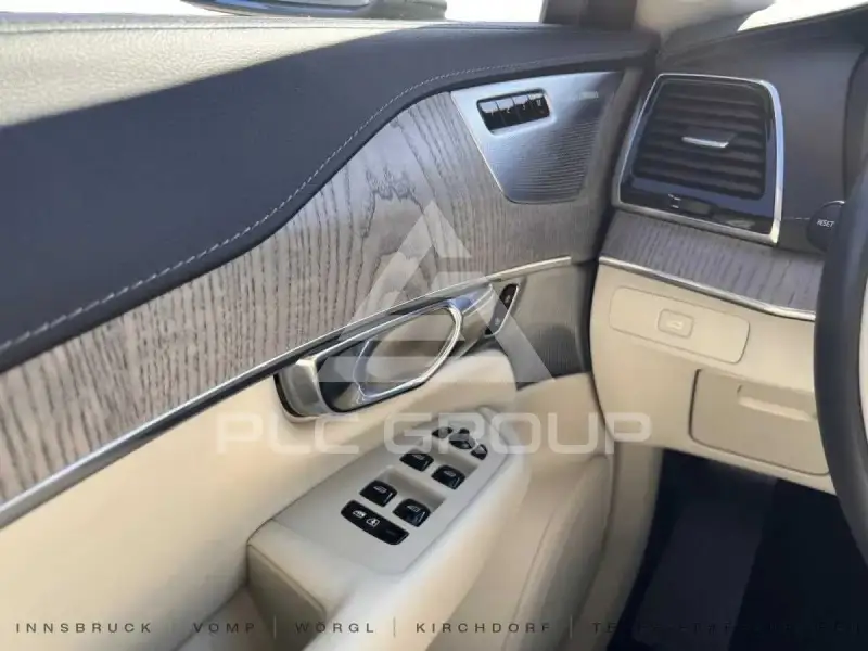 2023 Volvo XC90