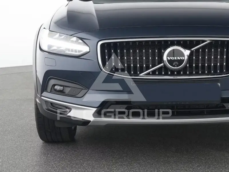 2023 Volvo V90