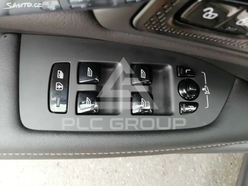 2023 Volvo V90