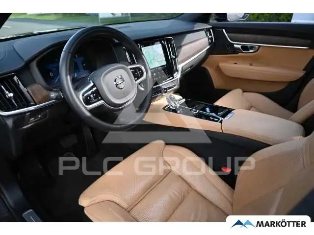 2023 Volvo V90