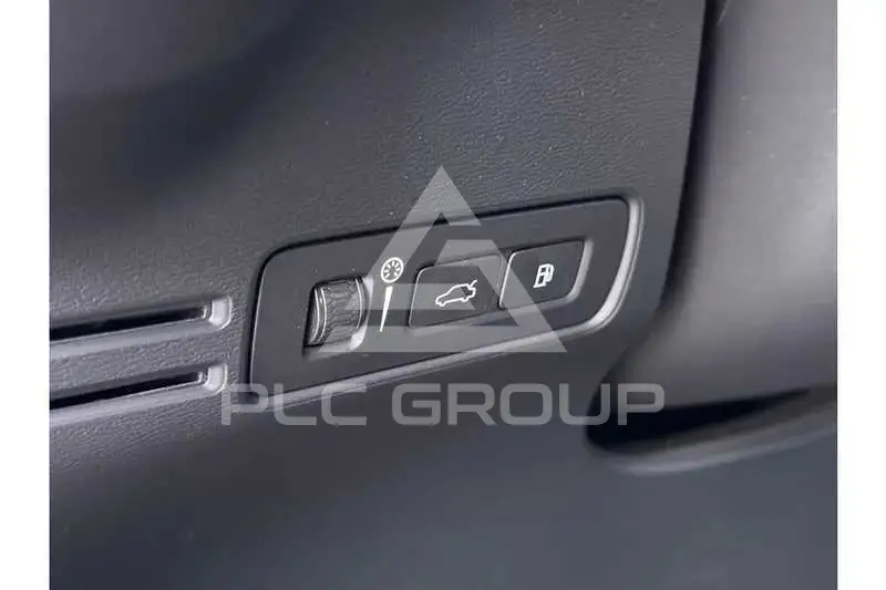 2023 Volvo XC40