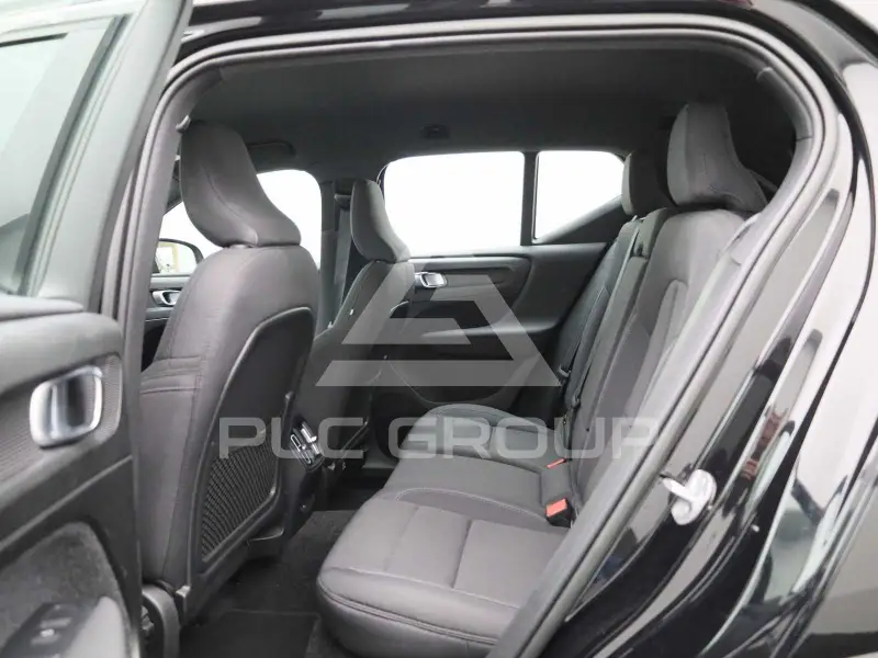 2023 Volvo XC40