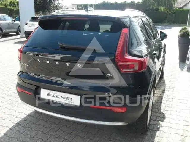 2023 Volvo XC40