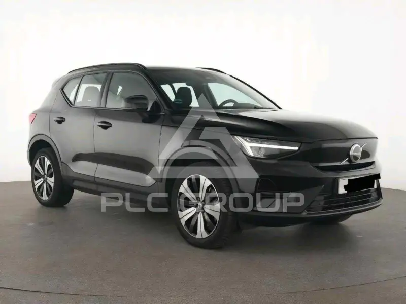 2023 Volvo XC40