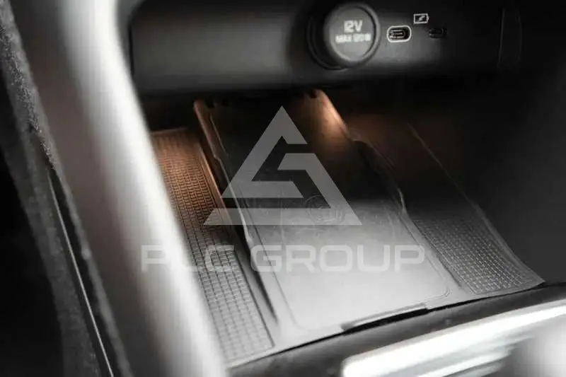 2023 Volvo XC40