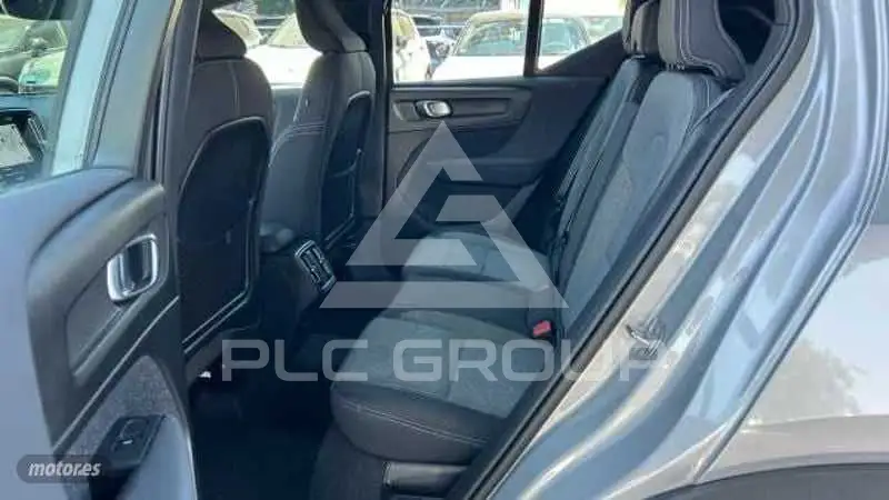 2023 Volvo XC40