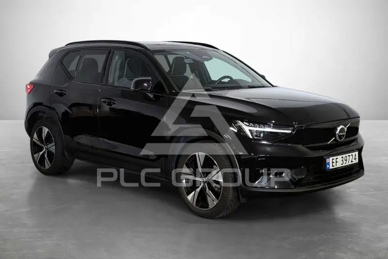 2023 Volvo XC40