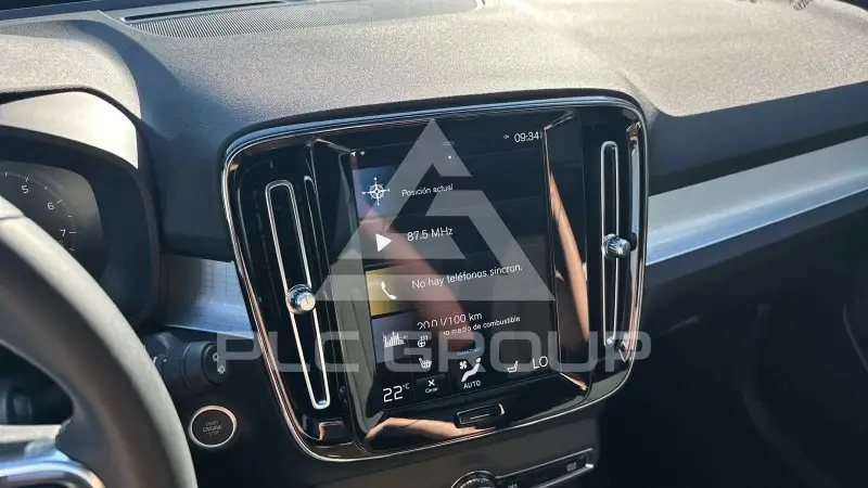 2023 Volvo XC40