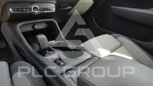 2023 Volvo XC40