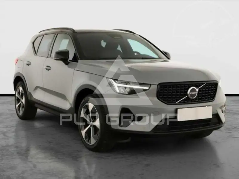 2023 Volvo XC40