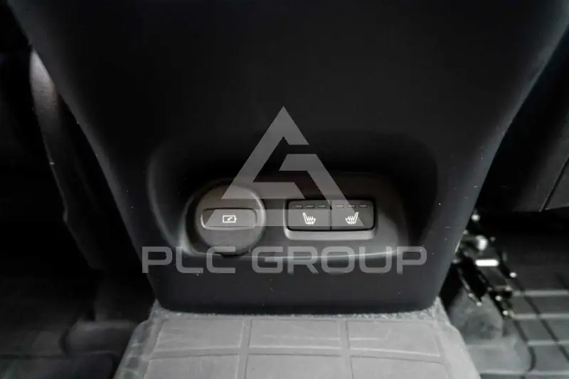 2023 Volvo XC40