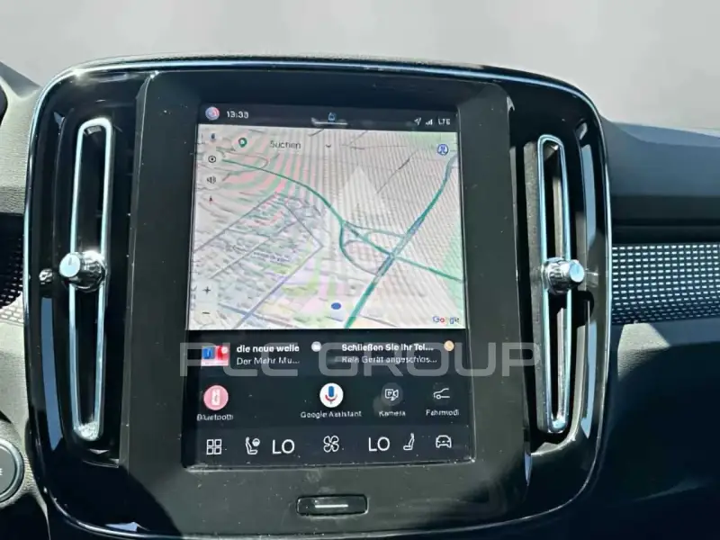 2023 Volvo XC40