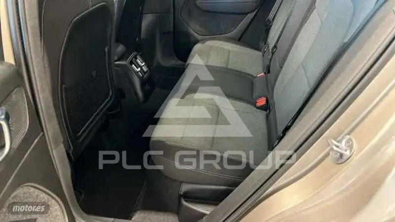 2023 Volvo XC40