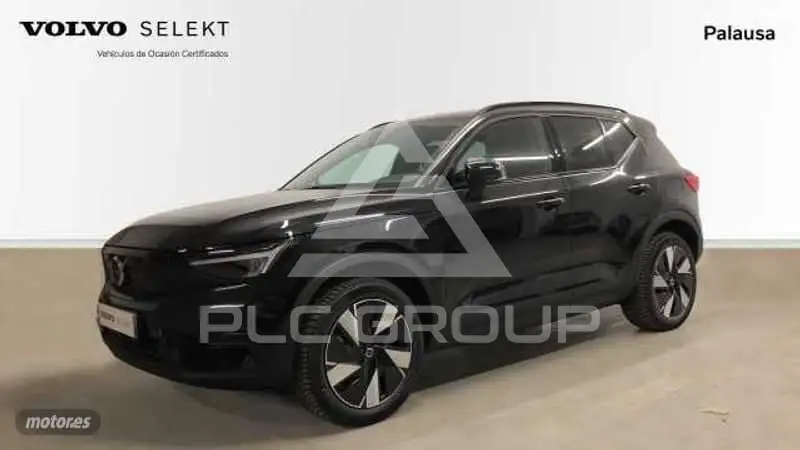 2023 Volvo XC40