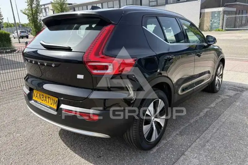 2023 Volvo XC40