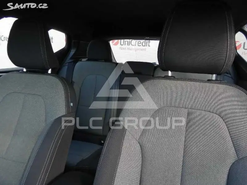2023 Volvo XC40