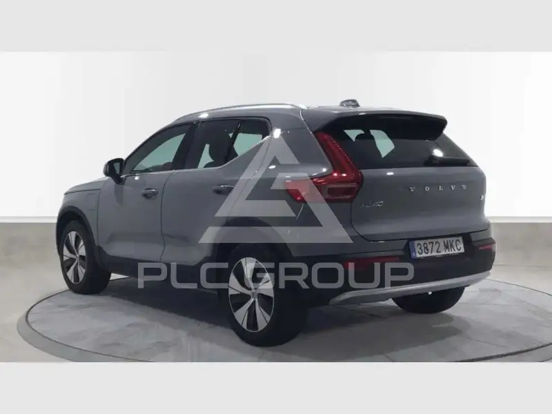 2023 Volvo XC40