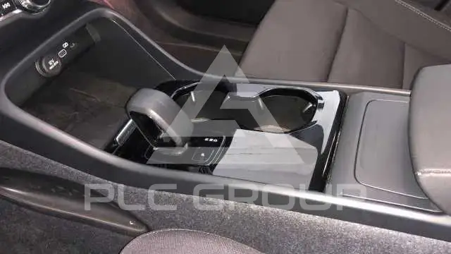 2023 Volvo XC40