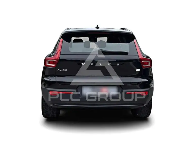 2023 Volvo XC40