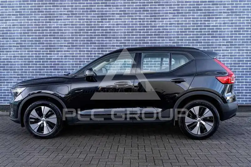 2023 Volvo XC40