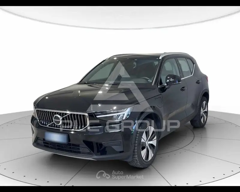2023 Volvo XC40
