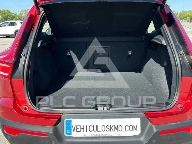 2023 Volvo XC40