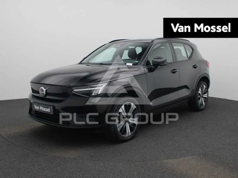 2023 Volvo XC40