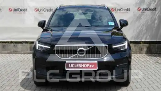 2023 Volvo XC40