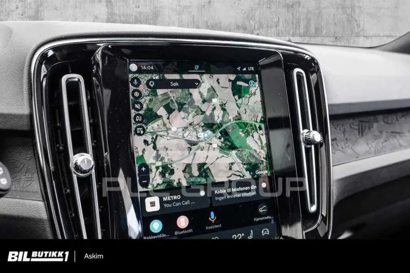 2023 Volvo XC40