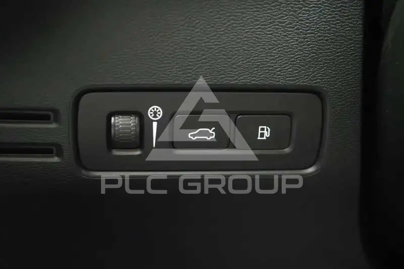2023 Volvo XC40