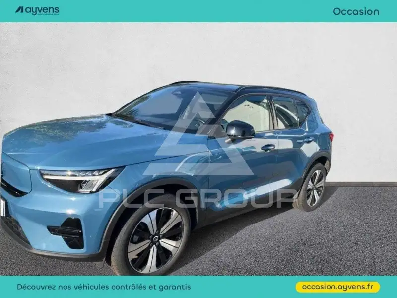 2023 Volvo XC40
