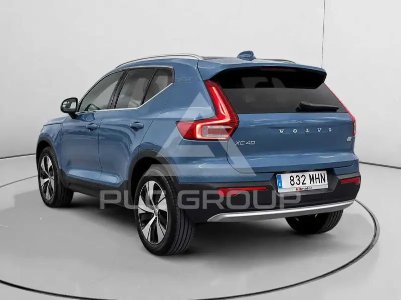 2023 Volvo XC40