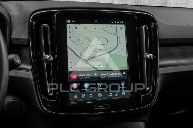 2023 Volvo XC40