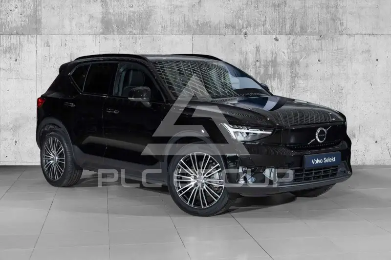 2023 Volvo XC40