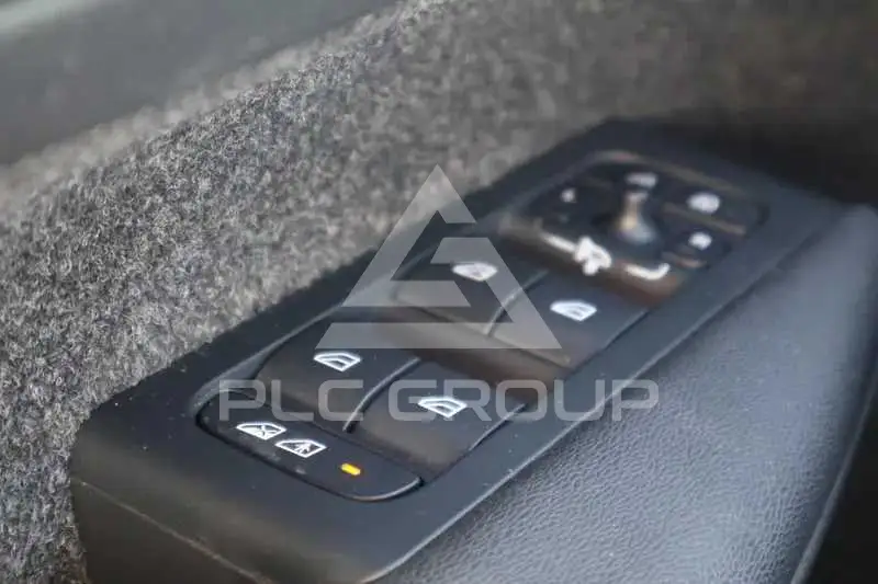 2023 Volvo XC40