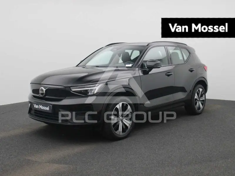 2023 Volvo XC40