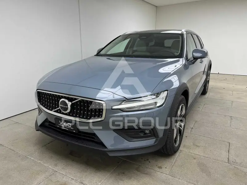 2023 Volvo V60