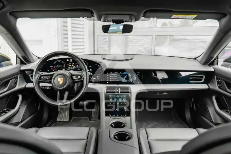 2023 Porsche Taycan
