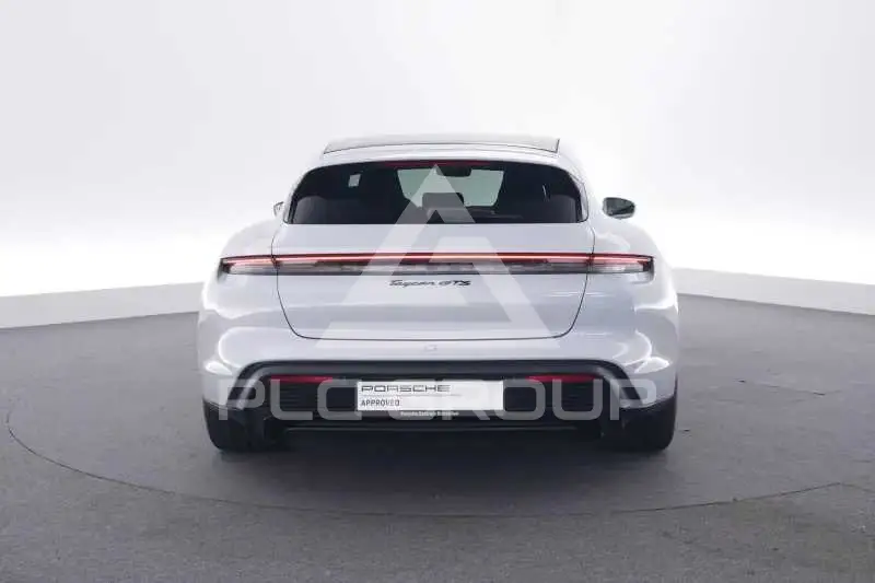 2023 Porsche Taycan