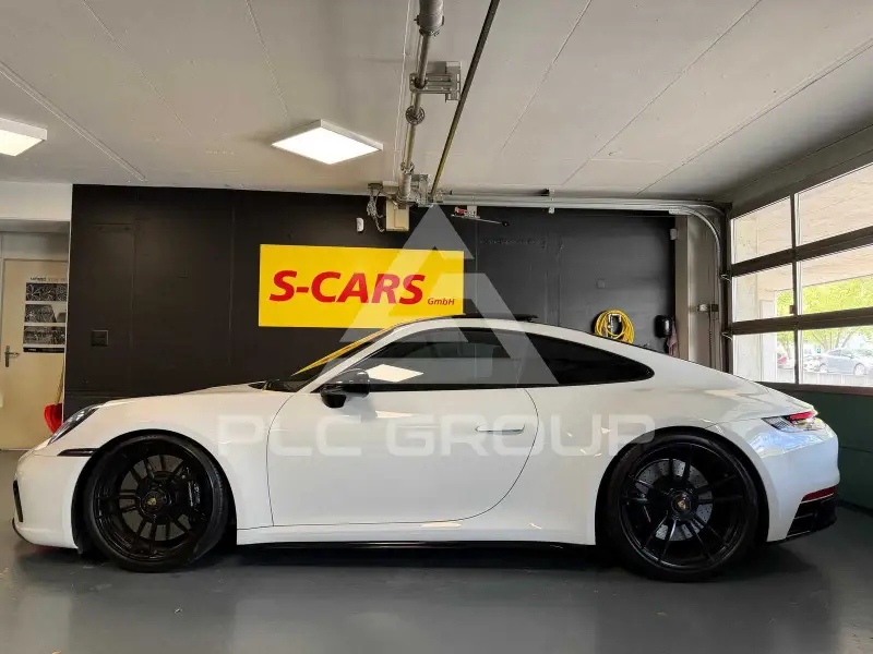 2023 Porsche 911