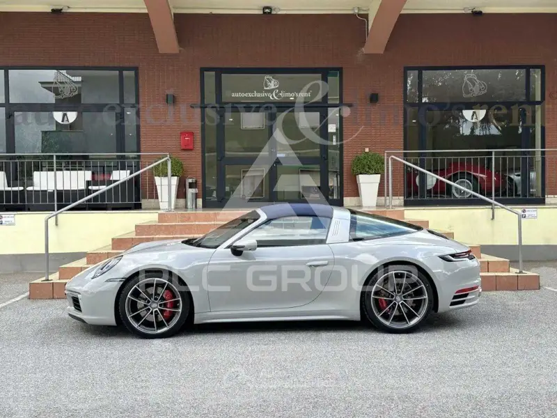 2023 Porsche 911