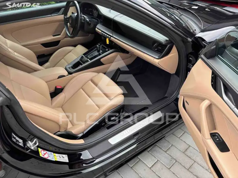 2023 Porsche 911
