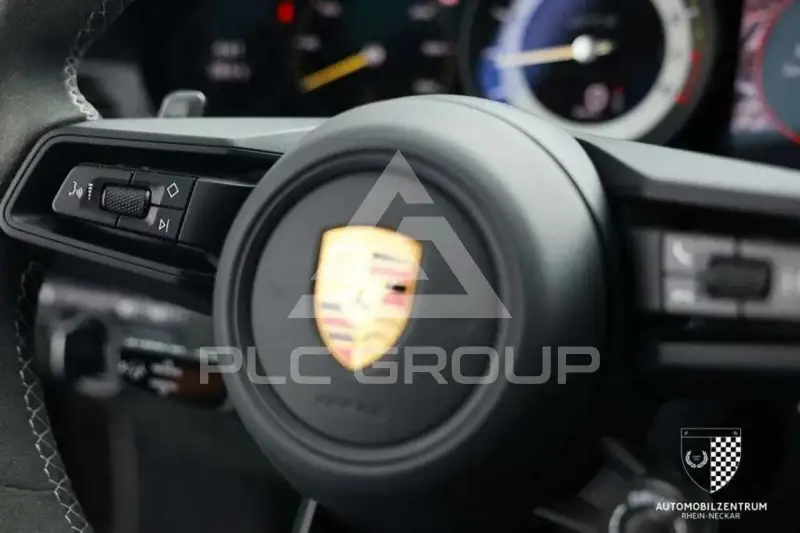 2023 Porsche 911