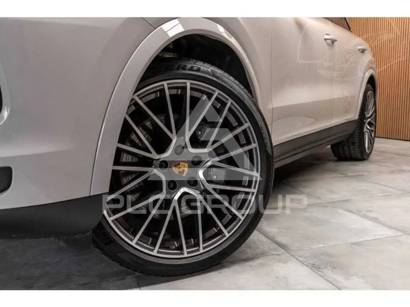 2023 Porsche Cayenne