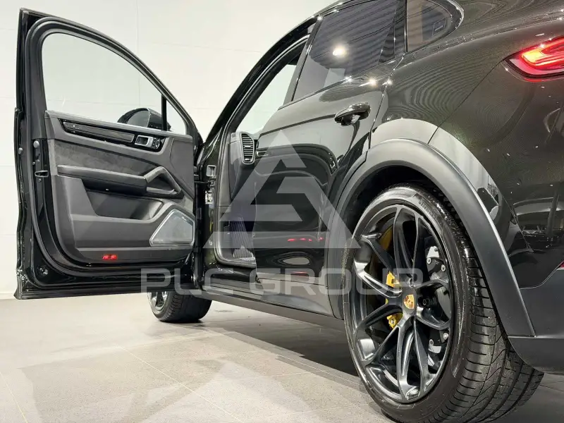 2023 Porsche Cayenne